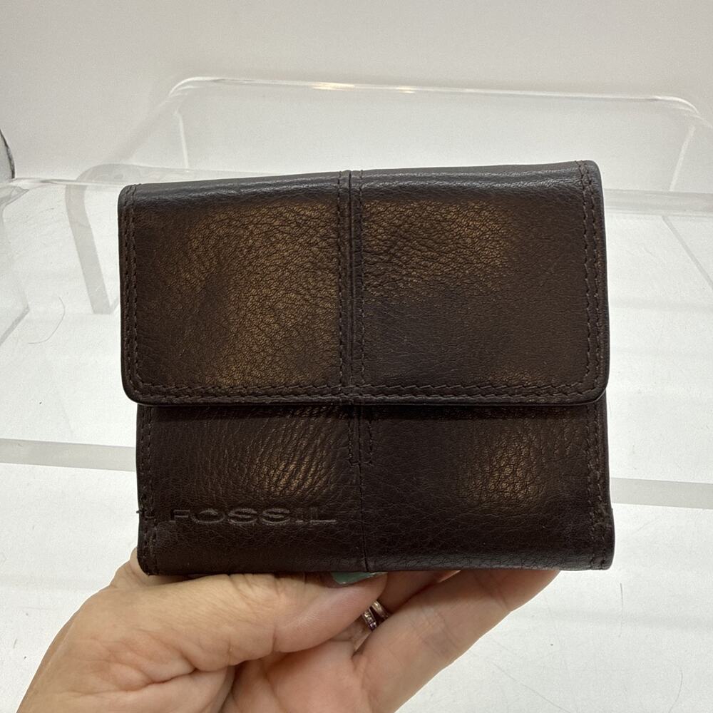 Vintage FOSSIL WALLET Brown Leather Card & ID Holder organizer 4.25x3.75"